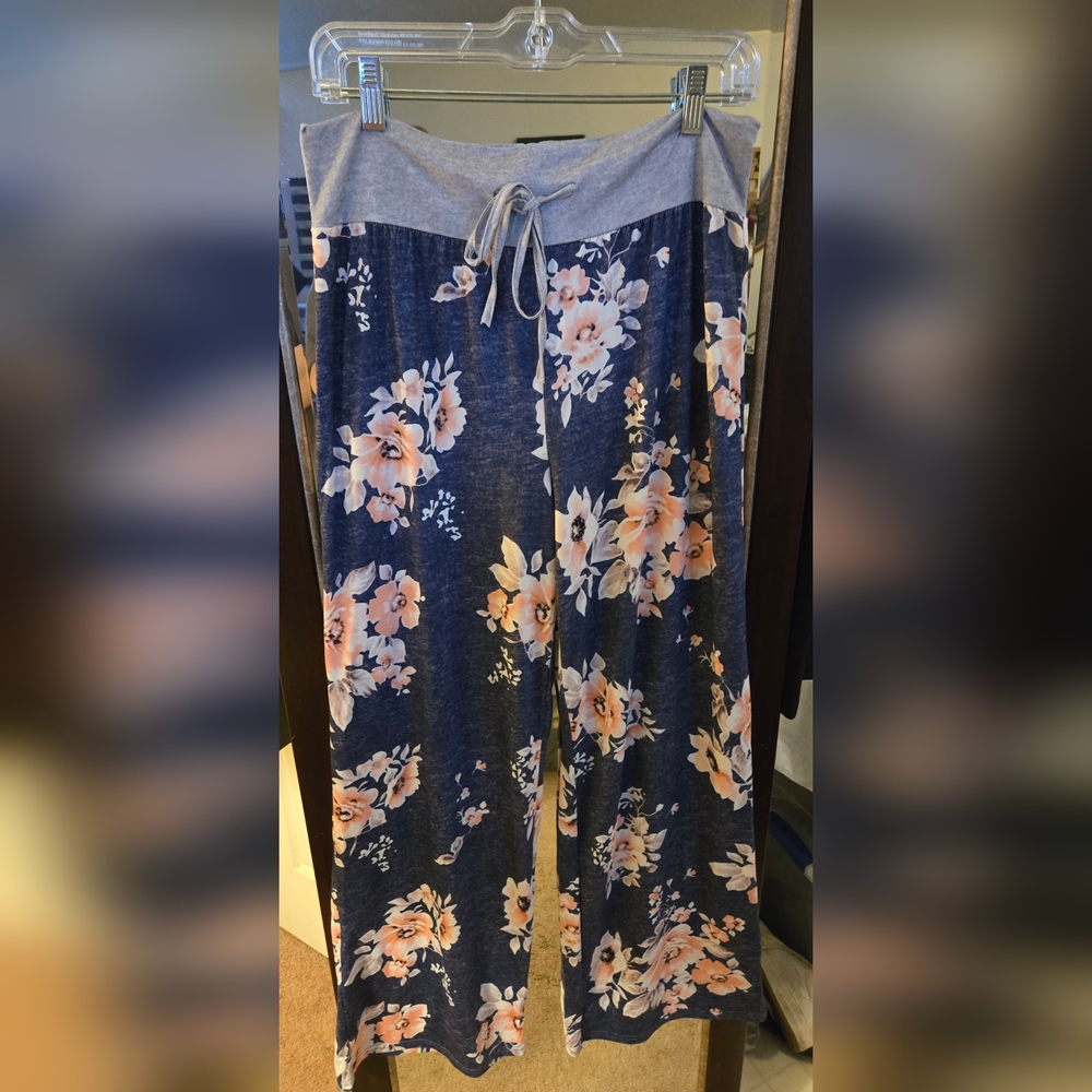 Womens Floral Lounge Pants XL, NWOT